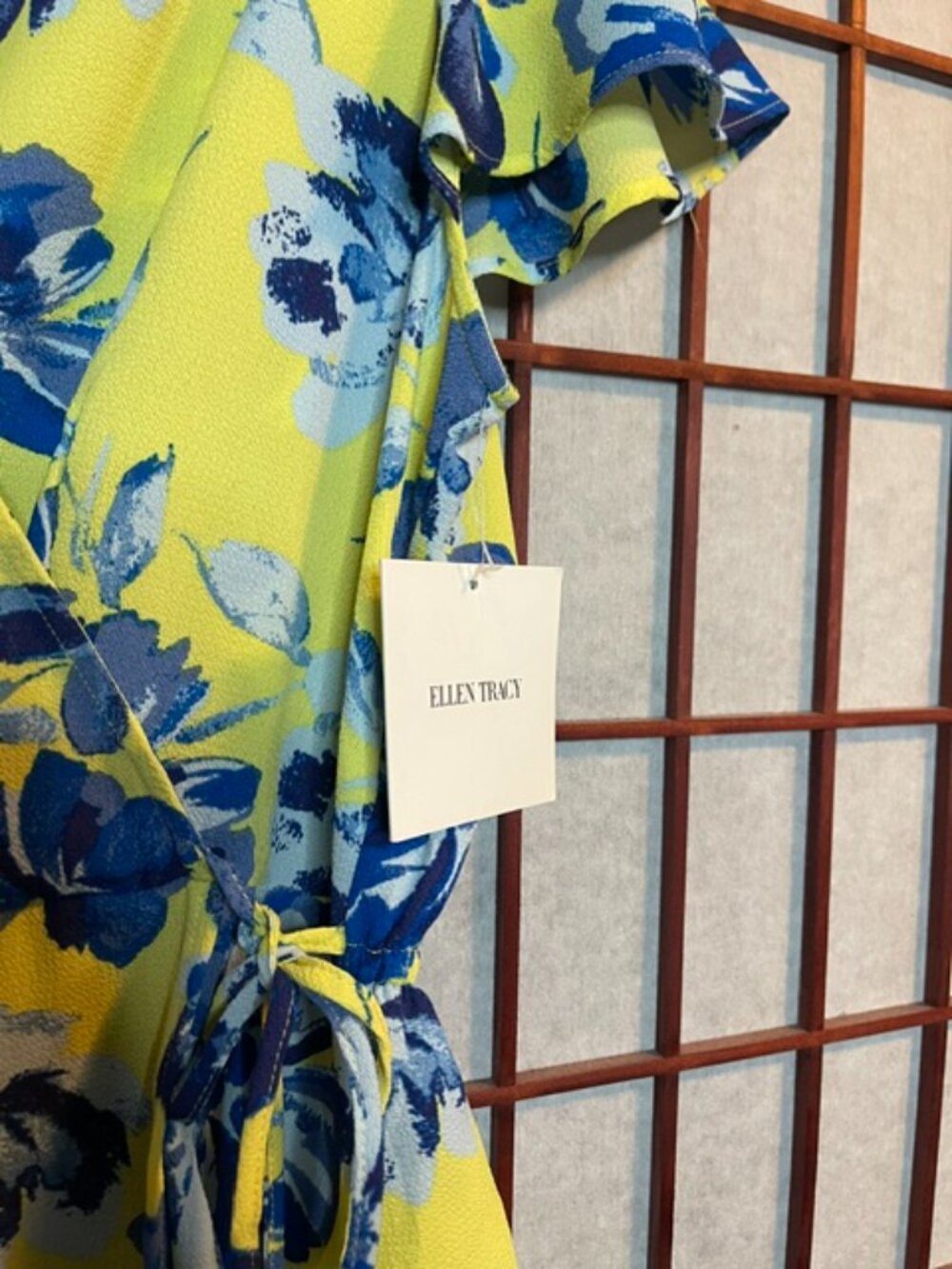 Blouse - Picture 3 of 6